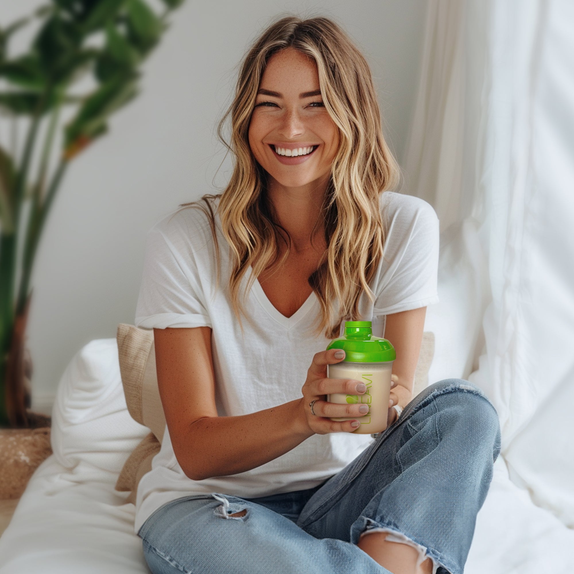 LINEAVI Aktivkost Diät Shake + Shaker (3x500g)